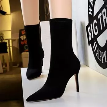 Женские модные простые женские ботинки в европейском и американском стиле для педикюра, замшевые тонкие короткие ботинки с острым носком на высоком каблуке 43 теплый черный