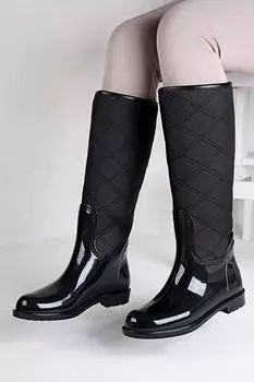 Женские модные стеганые резиновые сапоги черного цвета
