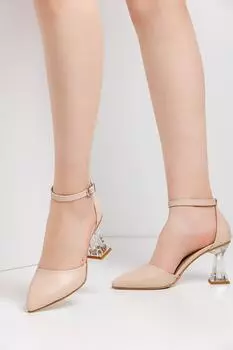 Женские модные туфли на каблуке. Бежевые классические туфли на каблуке. Высота каблука 7,5 см.