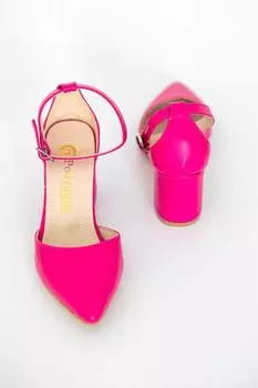 Женские модные туфли на каблуке Острый каблук 7 см, высокий толстый каблук с покрытием цвета фуксии