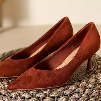 Женские модные замшевые однотонные уличные туфли-лодочки на высоком каблуке с острым носком, обувь для вечеринок, Zapatos Tacon Bajo Mujeres Elegante 34 чёрный