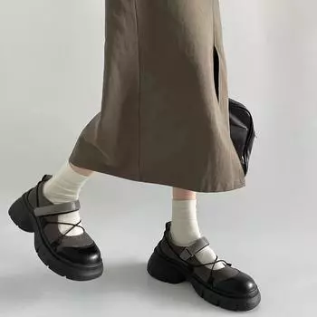 Женские мокасины черные с круглым носком в стиле ретро с толстой подошвой Туфли Мэри Джейн на каблуках Женские туфли-лодочки с неглубоким носком Одинарные туфли 35 чёрный