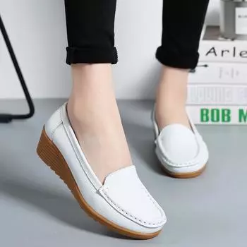 Женские мокасины, кожаные маленькие белые туфли на танкетке, повседневные туфли на одинарной платформе, большой размер 35–41 35 белый