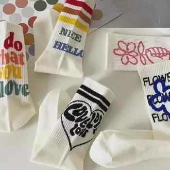Женские носки средней длины из белого хлопка: Японский стиль, Универсальный, Буквенный дизайн, Полосатый, Стиль колледжа, Весна и осень One Size