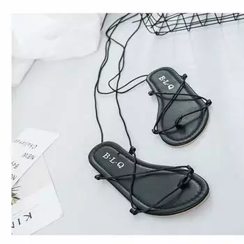 Женские новые сандалии с ремешками, роскошные модные тапочки на низком каблуке, женские летние сандалии, повседневные удобные женские тапочки 35