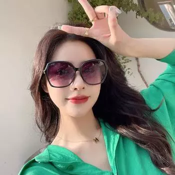 Женские новые солнцезащитные очки с большой оправой, нерегулярные солнцезащитные козырьки. Элегантные и модные женские очки. Очки для путешествий на открытом воздухе. Неполяризованные модные аксессуары. чёрный