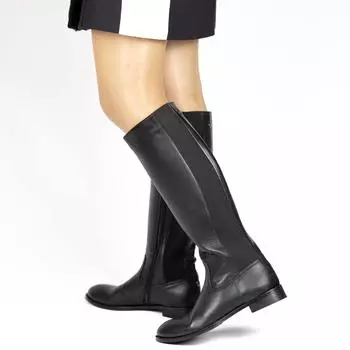 Женские очень широкие сапоги до колена из натуральной кожи