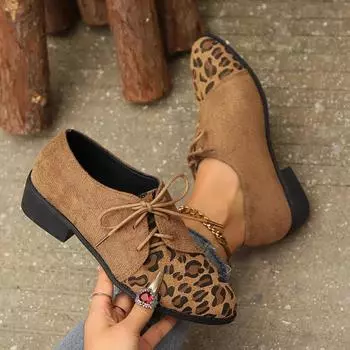 Женские одинарные туфли 2024 года, брендовые женские туфли на низком каблуке со шнуровкой, модные леопардовые узоры, профессиональные сексуальные остроносые женские туфли 36 цветной печати леопарда