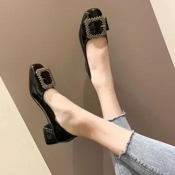 Женские одинарные туфли с квадратной пряжкой, толстый каблук, неглубокий, четыре сезона, подходящие к среднему каблуку, красные лакированные маленькие кожаные туфли 35 абрикосовый