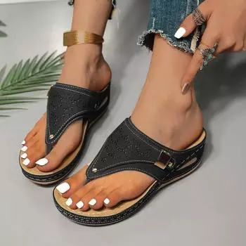 Женские однотонные тапочки с круглым носком и толстой подошвой, модные полые тапочки 41 чёрный