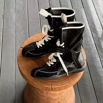 Женские осенне-зимние модные ботинки-мартенсы средней высоты с внутренней платформой, ретро-ботинки до середины голени на шнуровке с боковой молнией 35 чёрный