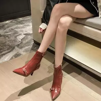 Женские осенние сапоги с острым носком и пряжкой на ремне в европейском и американском стиле. Модные короткие сапоги на высоком каблуке. 35