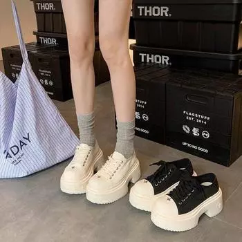 Женские парусиновые туфли на платформе 2025 года, весна-осень, увеличивающие рост, туфли-кроссовки, британские универсальные спортивные туфли с большой головкой, белые туфли, женская обувь 35 чёрный