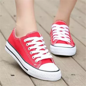 Женские парусиновые туфли на плоской подошве, весна и осень, новые модные дышащие низкие туфли на плоской подошве для пар, парусиновые модные кроссовки для студентов 35 красный