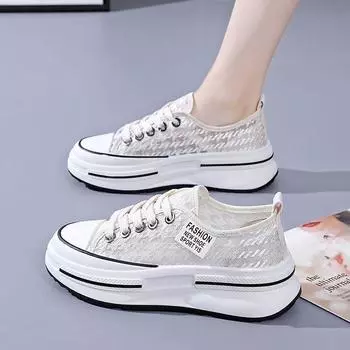 Женские парусиновые туфли, новые летние сетчатые дышащие универсальные туфли на платформе, белые туфли на шнуровке, повседневные кроссовки, увеличивающие рост 35