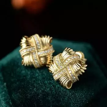 Женские плетеные серьги-кресты золотой