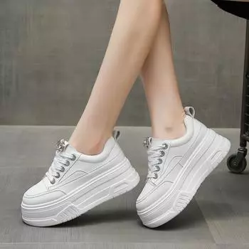 Женские плоские новые кожаные кроссовки на толстой подошве, дышащая спортивная обувь, корейская модная обувь для туризма и отдыха для женщин 35