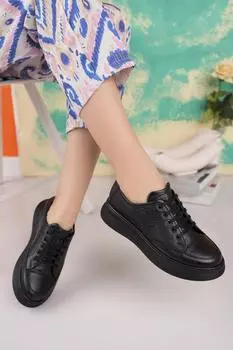 Женские повседневные кроссовки из натуральной кожи