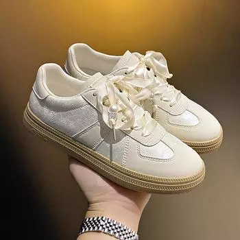 Женские повседневные кроссовки, новые модные туфли для девочек из вулканизированной износостойкой ткани, высококачественные туфли на плоской подошве с защитой от скольжения, женская обувь для ходьбы 35