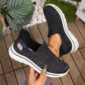 Женские повседневные кроссовки Slip-On, дышащая обувь для ходьбы с низким верхом для ежедневного комфорта 36 чёрный