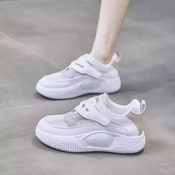 Женские повседневные модные трендовые кроссовки 2024 года, летние новые сетчатые воздухопроницаемые удобные универсальные легкие кроссовки для бега и тенниса 35 чёрный