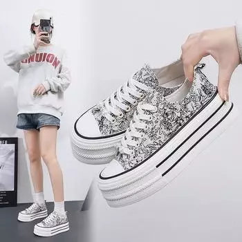 Женские повседневные парусиновые кроссовки на массивной платформе. Удобные дышащие прогулочные туфли. Нескользящая парусиновая обувь на шнуровке. Модная нарядная обувь для женщин. 35 чёрный