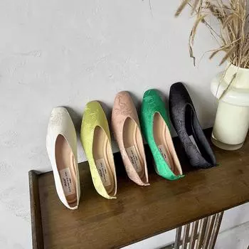 Женские повседневные рабочие туфли на плоской подошве с закрытым квадратным носком, легкие балетки на плоской подошве для женщин, низкие массивные блочные каблуки, прогулочные туфли, классические нарядные туфли на плоской подошве 34 чёрный