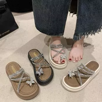 Женские повседневные сандалии со стразами и шлепанцами на платформе с поддержкой свода стопы. Летние женские шлепанцы на массивном каблуке. Легкие противоскользящие пляжные тапочки. 35 белый