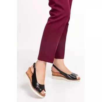 Женские повседневные стильные босоножки на танкетке из натуральной кожи