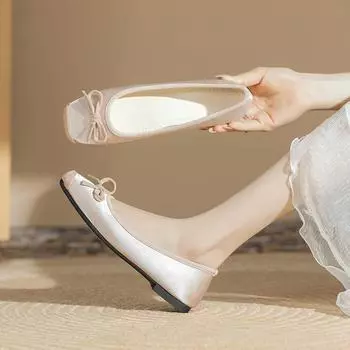 Женские повседневные туфли на плоской подошве, лоферы. Удобные балетки с бантом. Деловые туфли. Нескользящие туфли на плоской подошве с квадратным носком. Легкая женская прогулочная обувь. 35