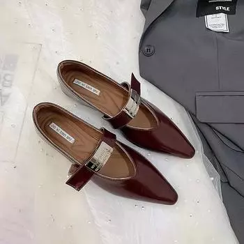 Женские повседневные туфли с острым носком, осенние женские туфли с неглубоким квадратным носком, модные черные женские туфли из мягкой кожи 35 чёрный