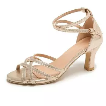 Женские сандалии 2024 года, высококачественные летние стильные популярные удобные женские босоножки на высоком каблуке с открытым носком и заостренным носком 35 чёрный