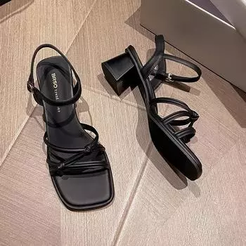 Женские сандалии Летняя обувь Высокие каблуки Роскошные дизайнерские туфли на блочном каблуке Низкие и элегантные повседневные средние платья в продаже Черный цвет 33 чёрный