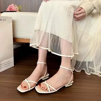 Женские сандалии Летняя обувь Высокие каблуки Роскошные дизайнерские туфли на блочном каблуке Низкие и элегантные повседневные средние платья в продаже Черный цвет 35 бежевый