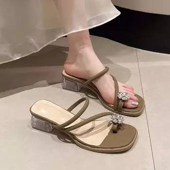 Женские сандалии на низком каблуке с ремешками. Тапочки на платформе. Шлепанцы на массивном каблуке. Легкие женские летние модельные туфли с квадратным открытым носком. Повседневные шлепанцы. 35 чёрный