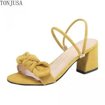 Женские сандалии на среднем массивном каблуке, летние повседневные тапочки с кружевом и браслетом 35 жёлтый