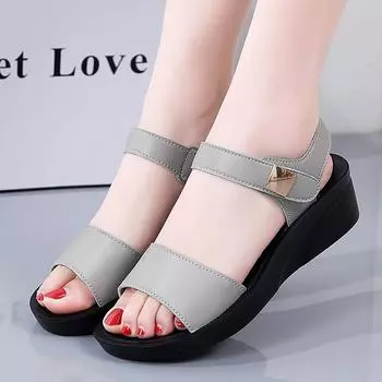 Женские сандалии на толстой подошве, повседневные черные туфли на танкетке, увеличивающие рост, сандалии на платформе с открытым носком для мам 35 чёрный