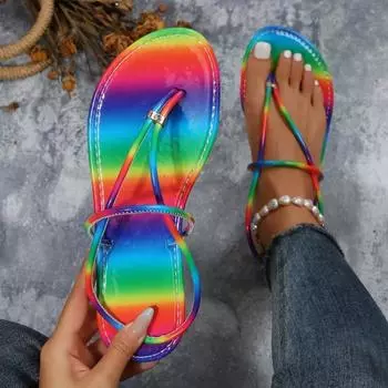 Женские сандалии Новые летние модные туфли для женщин Пляжные тапочки на плоской подошве Роскошные дизайнерские сандалии Шлепанцы Женские Zapatos De Mujer 36