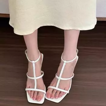 Женские сандалии Новые летние высококачественные босоножки с открытым носком Повседневные элегантные роскошные босоножки на высоком каблуке Женская обувь для женщин 35