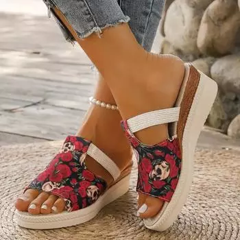Женские сандалии с принтом черепа, цветные плетеные шлепанцы на платформе для отдыха на море, пляжные шлепанцы на танкетке для Хэллоуина 36 красный