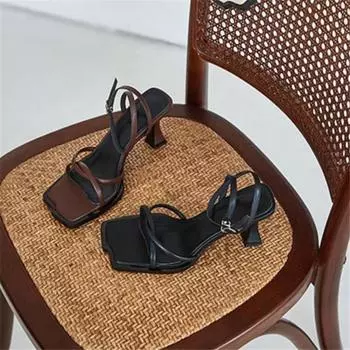 Женские сандалии с ремешком на щиколотке, квадратный носок, толстый высокий каблук и пряжка, пикантный дизайн, женская модная обувь, летняя кофейная, бежевая, черная 34 бежевый
