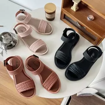 Женские сандалии в римском стиле на плоской подошве — нескользящие, с пряжкой, идеально подходят для пляжа и отпуска. Size 38-39