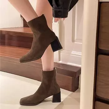 Женские сапоги, эластичные вязаные носки, женские ботильоны из эластичной ткани, осень-зима-весна, квадратный носок, толстый высокий каблук 2024 35 коричневый