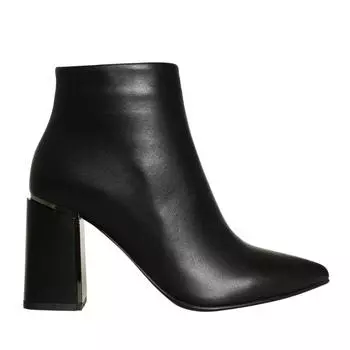 Женские сапоги из натуральной кожи на высоком каблуке