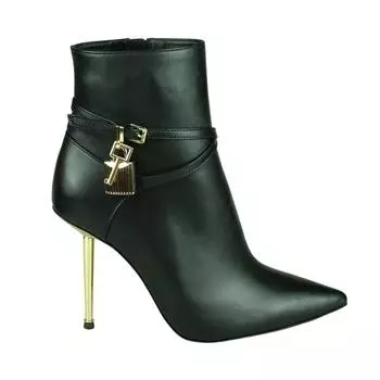 Женские сапоги из натуральной кожи на высоком каблуке