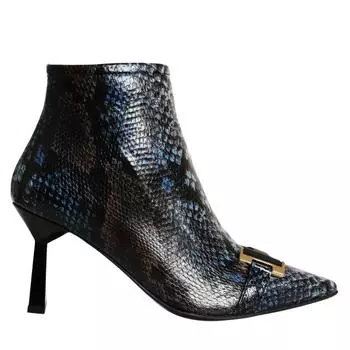 Женские сапоги из натуральной кожи на высоком каблуке