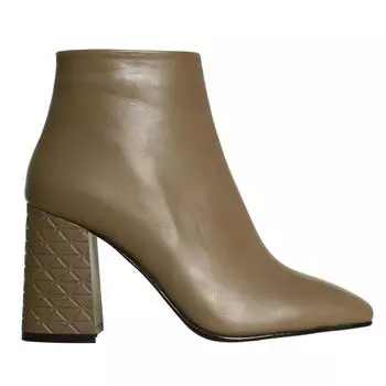 Женские сапоги из натуральной кожи на высоком каблуке