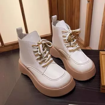 Женские сапоги, зимние новые плюшевые теплые короткие сапоги, обувь на толстой подошве, модные британские ботинки со шнуровкой, нескользящие, удобные ботильоны 35