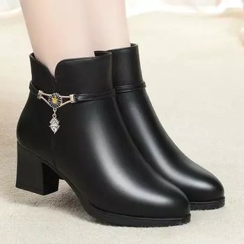 Женские сапоги Зимние сапоги Ботильоны Нескользящие плюшевые сапоги для женщин Зимние сапоги Сапоги на толстом каблуке 40