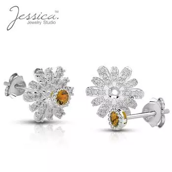 Женские серьги-гвоздики из чистого серебра 925 пробы с паве и цветком ромашки